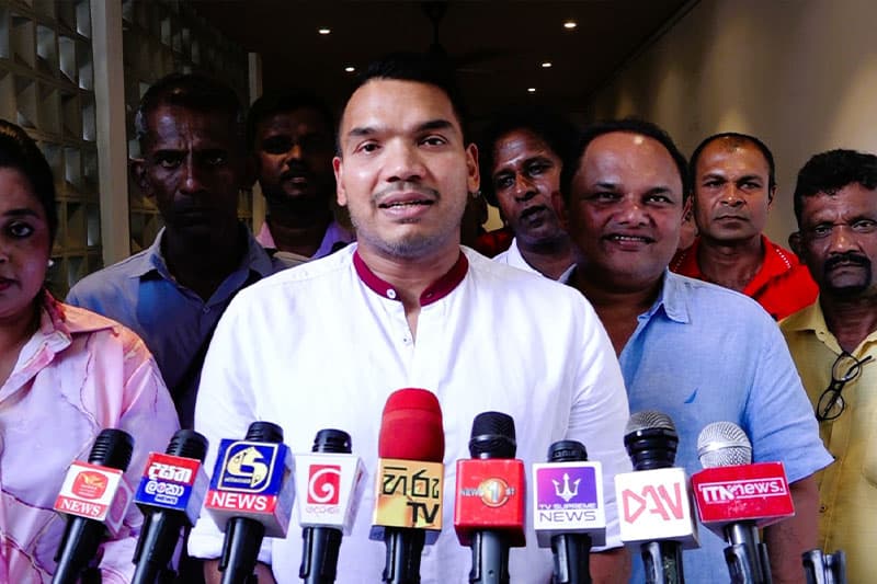 'ආයතනවලට මුදල් දී සමීක්ෂණ නොකර පළාත් සභා ඡන්දයෙන් ජනමතය මැන බලන්න' -නාමල් ගෙන් ආණ්ඩුවට අභියෝගයක්