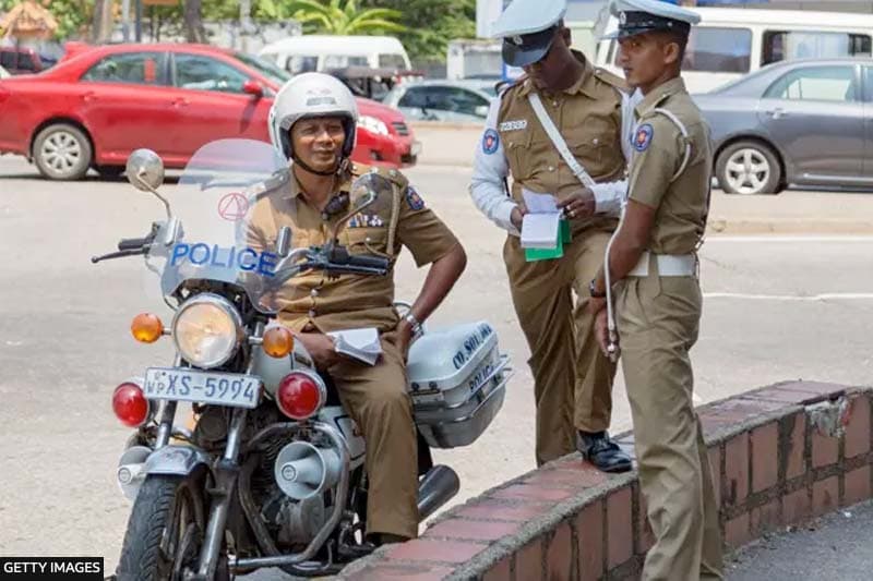 පොලිසියේ අලුත් ඇප් එක ඔබේ පෞද්ගලිකත්වය අවදානමේ හෙළනවා ද?