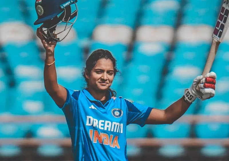 ඉන්දියා ආරම්භක පිතිකාරිනියගෙන් නව ODI වාර්තාවක්