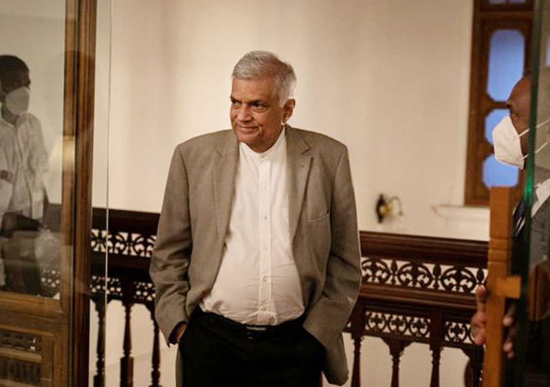 කුමන්ත්‍රණ කරන්න ඉගෙන ගන්න - (මහිම සුජීව ගමගේ)