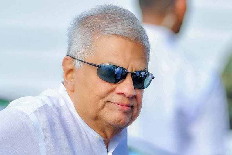 රනිල් හෘද සැත්කමකට රට ගිය 'ඇත්තම හේතුව' වජිර කියයි