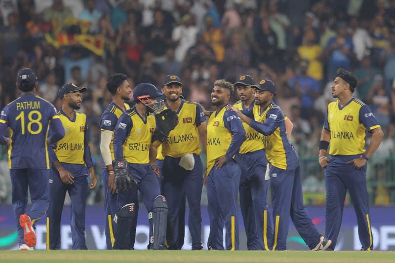 දෙවැනි ඉනිමේ සටනකින් ශ්‍රී ලංකාව ලකුණු 20කින් අයර්ලන්තය පරදවයි