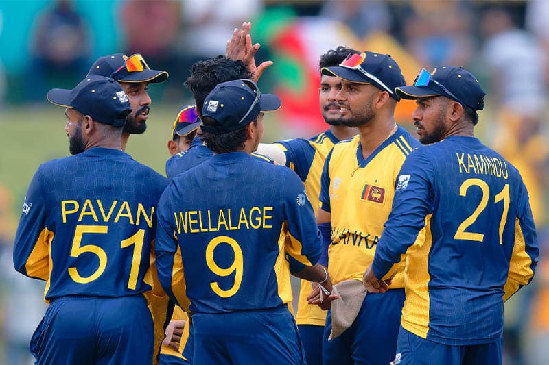 දසුන් ශානකගෙන් T20 වේගවත්ම අර්ධ ශතකයක්: ශ්‍රී ලංකාව ලකුණු 105කින් ඕමානය පරදවයි