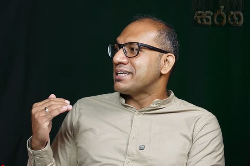 සිද්ධියක් ඒ ආකාරයෙන් ම ඉදිරිපත් කිරීම සාහිත්‍යය නෙවෙයි - ලේඛක රනිල් ජයසිංහ (වීඩියෝ)