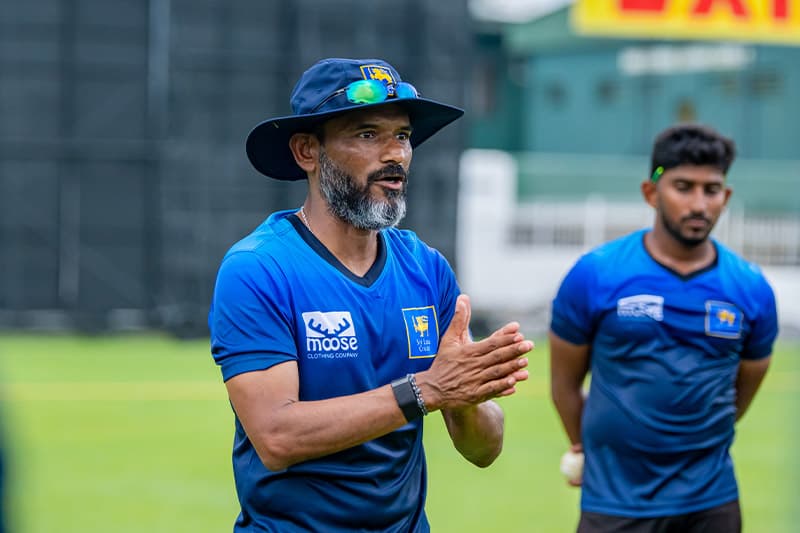 ආර්.ස්‍රීධර්: ඉන්දියා කණ්ඩායමේ හිටපු පන්දු රැකීමේ පුහුණුකරු දැන් ශ්‍රී ලංකා කණ්ඩායම පුහුණු කිරීමට