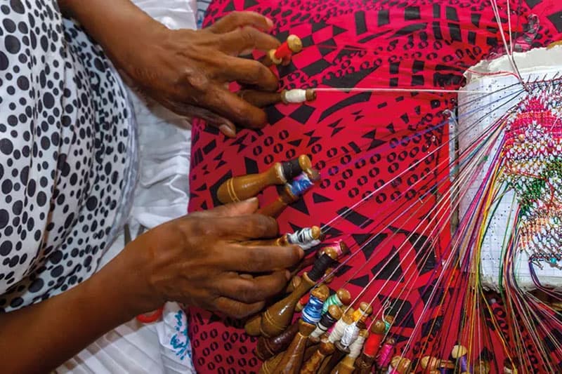 කාන්තා ව්‍යවසායක මූල්‍ය සංග්‍රහයෙන් ණය ප්‍රමාණය ඉහළට: නමුත් මූල්‍ය පරතරය තවමත් විසඳී නෑ!
