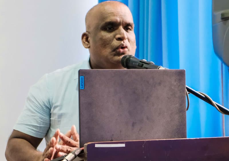 අධ්‍යාපනය කියන්නේ දැනුම වගේම කුසලතා වලත් එකතුවක් - (ආචාර්ය මහේෂ් හපුගොඩ)