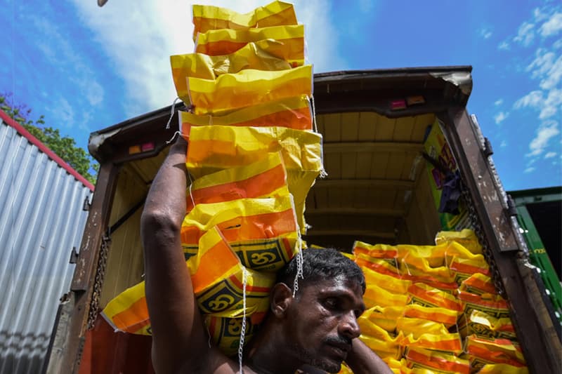 ශ්‍රී ලංකාව: ස්ථාවරත්වය, සාධාරණත්වය සහ සෞභාග්‍යය කරා : දෙවන කොටස - (ලයනල් බෝපගේ)