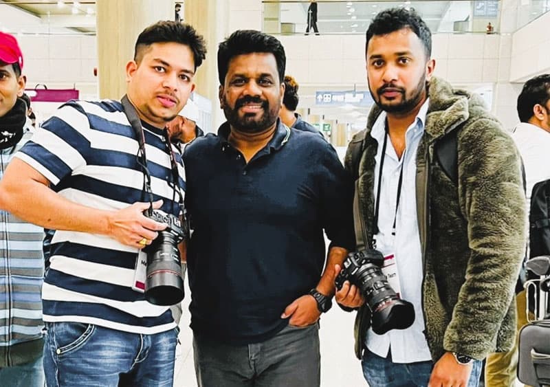 වම ෆැෂනබල් වීම....- (Mahesh Hapugoda)