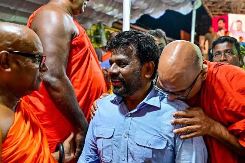 ජනවාර්ගික ජාතිකවාදී විපක්ෂය සහ ආණ්ඩුවේ දෘෂ්ටිවාදී දුබලතා
