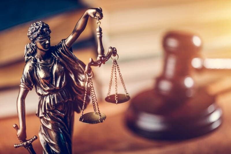 ආණ්ඩුව හුංඩුවක් වූ රටේ නීතිය අධිකරණය වණ්ඩු පිට්ටුවක් නොවේවා | නීතිඥ චන්ද්‍රසිරි සෙනෙවිරත්න