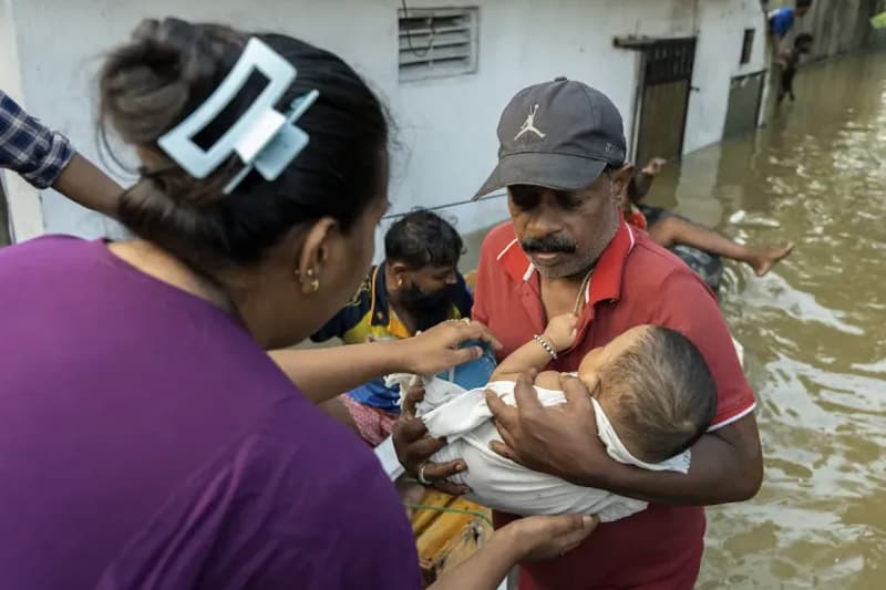 ආපදාවෙන් පසු දරුවන්ගේ මානසික සුවය රැකගැනීම වැඩිහිටි සැමගේ වගකීමක් - සරෝජා පෝල්රාජ්