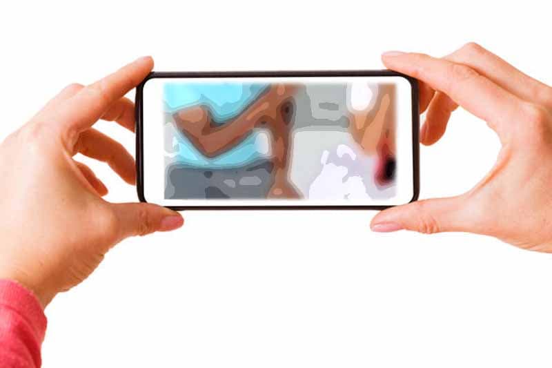 අද කාලෙට ගැලපෙන ලස්සන ආදර කතාවක්