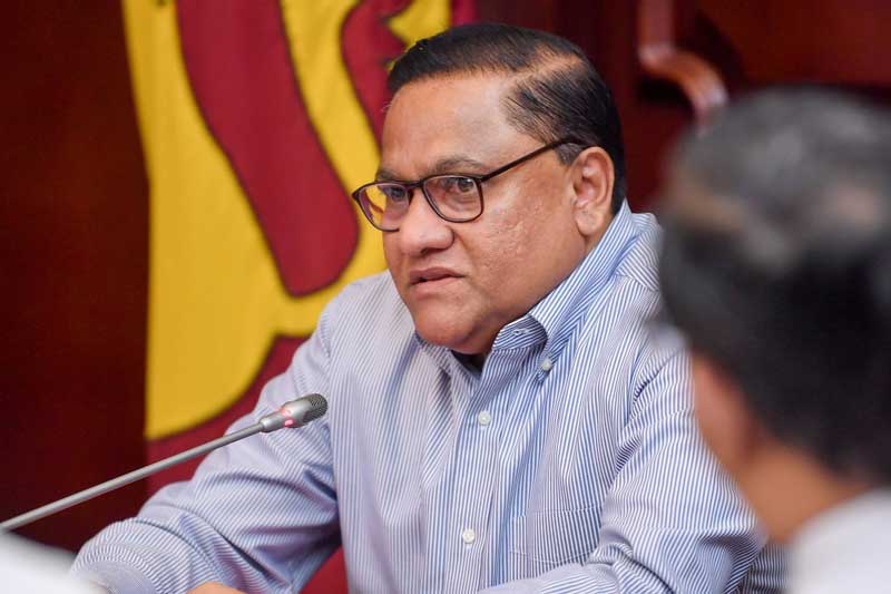 රුසියාවෙන් තෙල් ගන්න වැඩේ සූදානම් - ඇමති විජිත හේරත්