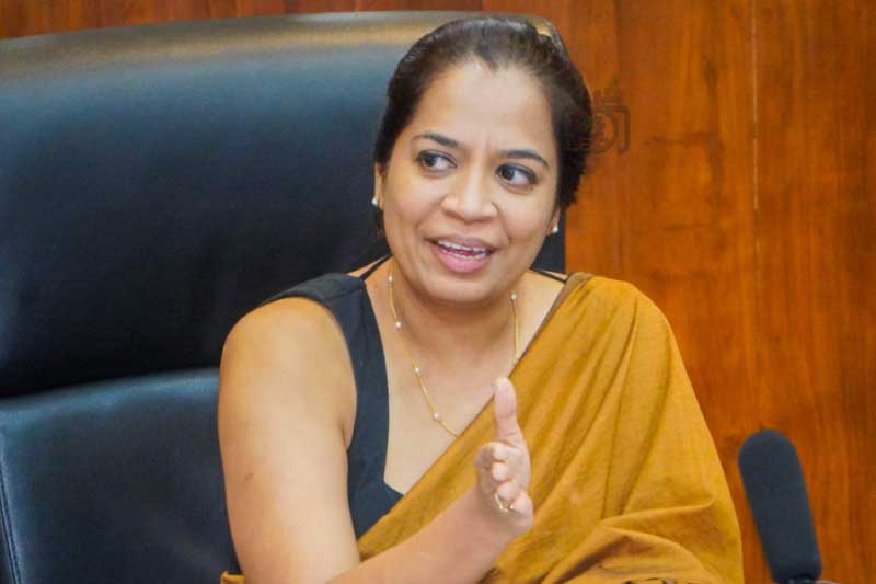 ලංකා සීනි සමාගමේ සභාපතිනිය ඉල්ලා අස්වෙයි