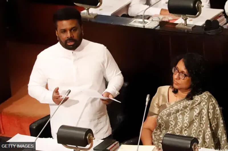 ඩිජිටල් ID: ජනපතිට -අගමැතිට -කැබිනට් මණ්ඩලයට නොතීසි නිකුත් කරන්නැයි ශ්‍රේෂ්ඨාධිකරණය නියෝග කරයි
