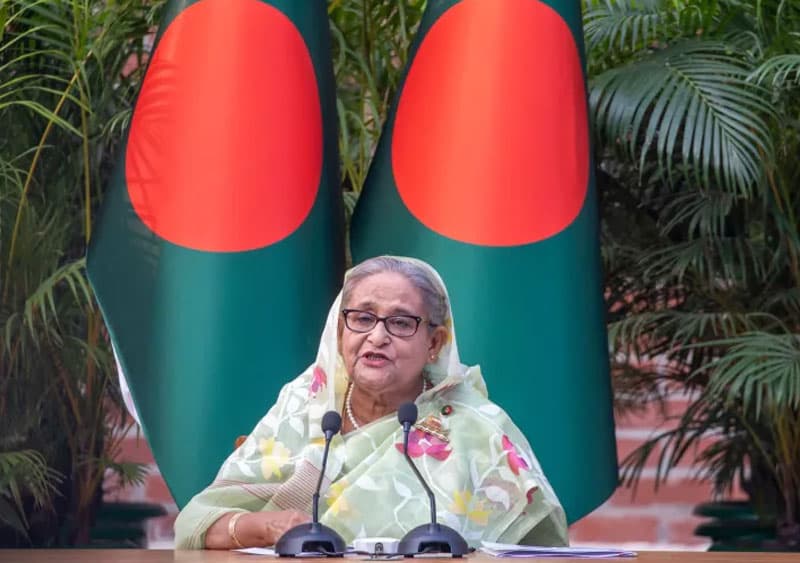 හසීනාගේ නීතිය ඇයට එරෙහි පරා වළල්ලක් වෙයි