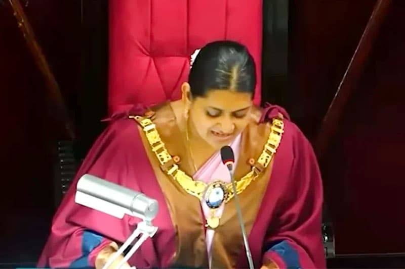 කොළඹ මහ නගර සභාවේ අය වැය පරදී