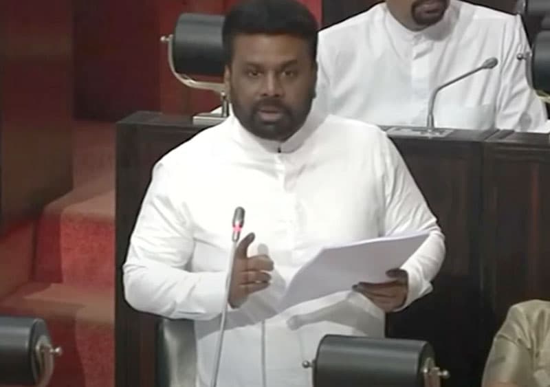 ආණ්ඩුව කාගෙ වුනත් පාවිච්චි කරන්න වෙන්නෙ එක ම වට්ටෝරුව - Noize Radio විඩියෝවක්
