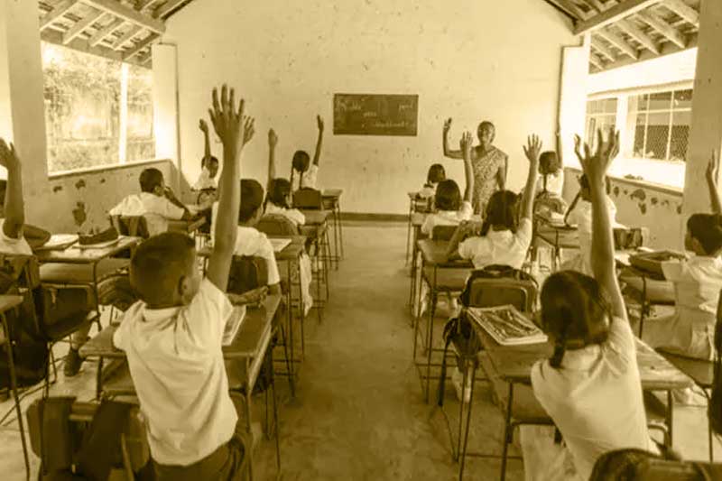 සංවර්ධනයක් නොදන්නා රටක 'ඵලදායිතා වර්ධනය' පාසලෙන් කළ නොහැක | කුසල් පෙරේරා