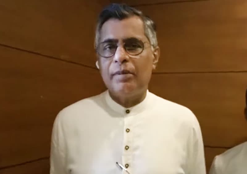 IMF අනුමැතිය ලැබීම හෙවත් මහගිරිදඹ තරණයේ ආරම්භය - චම්පික රණවක