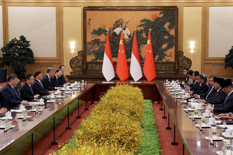 ඉන්දුනීසියානු නව ජනපතිගේ පළමු නිල සංචාරය චීනයට