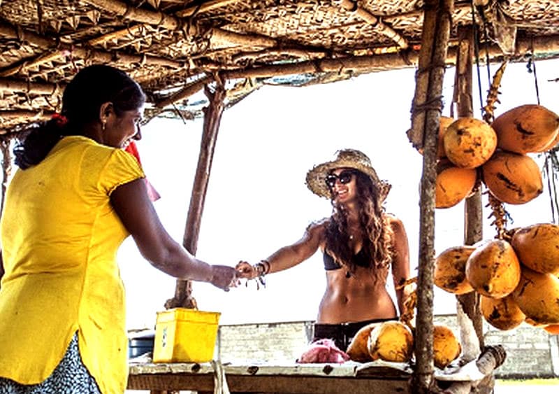 මා දුටු අහංගම - (චින්තන ධර්මදාස)
