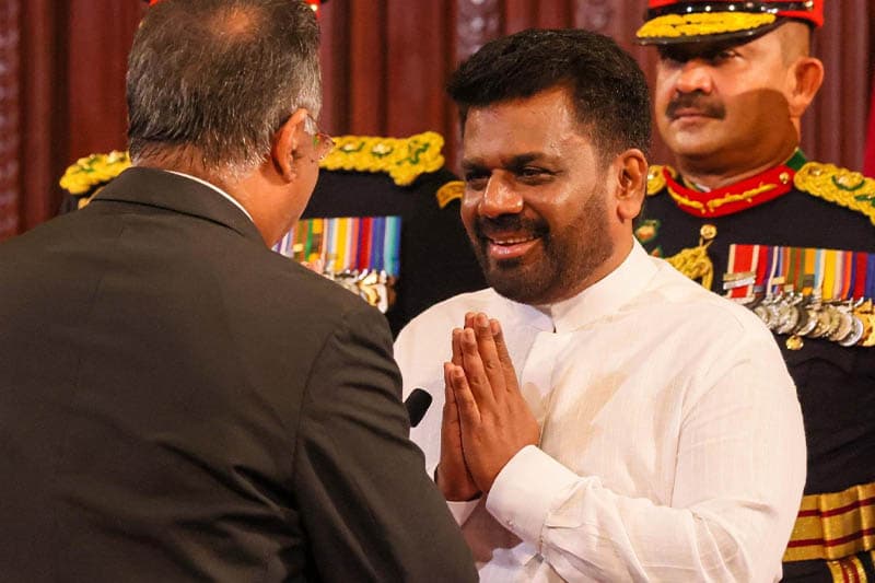 නව ජනාධිපතිවරයාට උණුසුම් සුබපැතුම්!! -(කාන්ති කාරියවසම්)