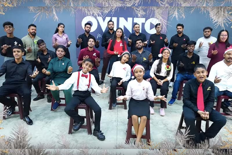 කසුන් කල්හාරගේ The Academy යෙන් නත්තල් තිලිණයක්