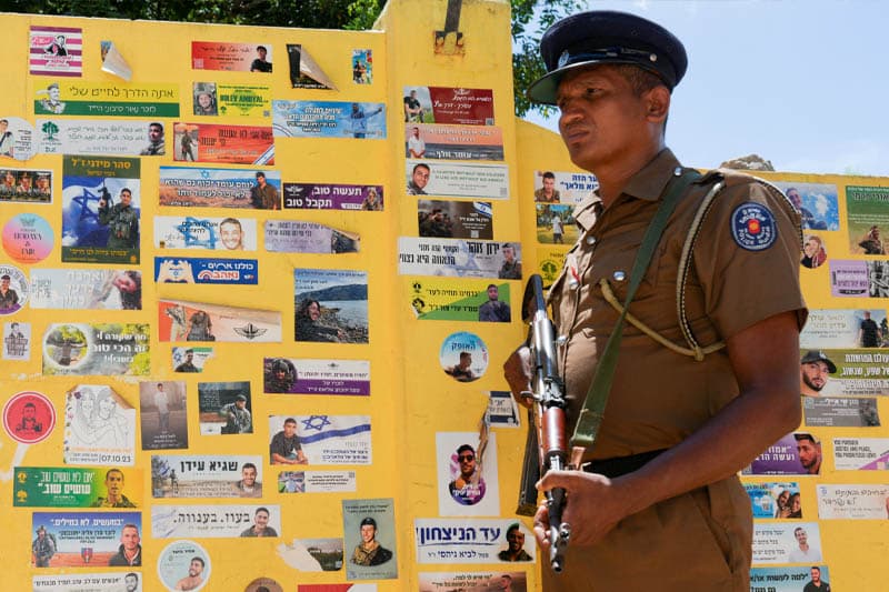 ඊශ්‍රායෙල් සංචාරකයින් වගේම අපේ විදේශ ප්‍රතිපත්තයත් නිදැල්ලේ ! - (කුසල් පෙරේරා)