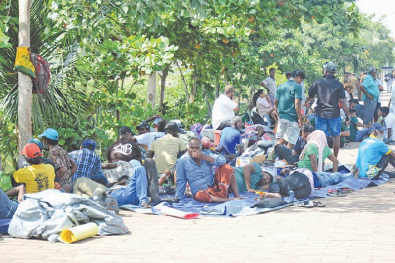 මාදැල් ධීවරයින්ගේ සත්‍යග්‍රහය 06 වනදිනටත් අඛණ්ඩව - විපක්ෂ නායකත් එක්වේ