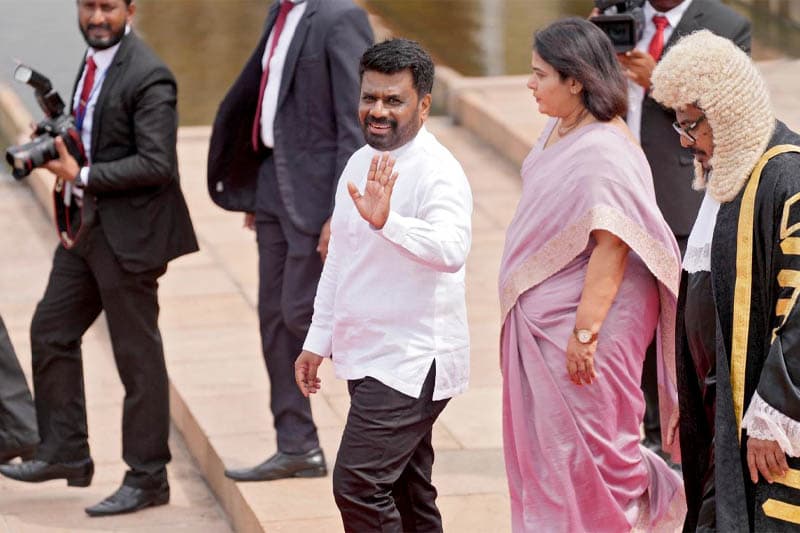 ආණ්ඩුවේ තරම පෙන්වූ පාර්ලිමේන්තුවේ පළමු දින 3 ! -(රජිත් කීර්ති තෙන්නකෝන්)