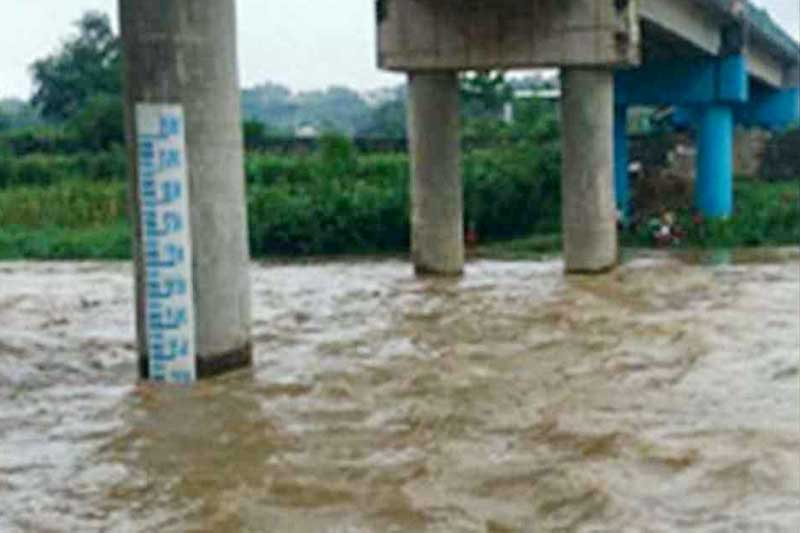 කැලණි ගං නිම්නයේ අයට ජීවිත බේරා ගෙන වහා පිට වන්නැයි දන්වයි