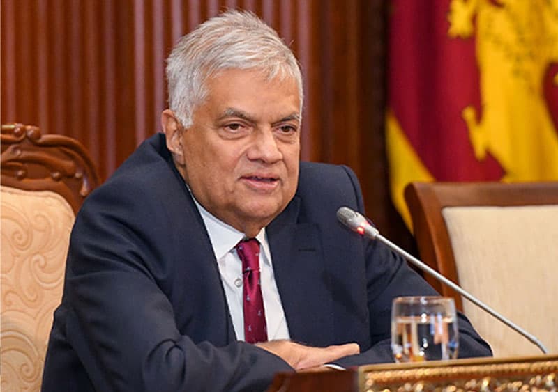 රන් නීනීල්...අපුලවී ඇත්තේ රටටද? හිතටද? - (නීතිඥ ශිරාල් ලක්තිලක)