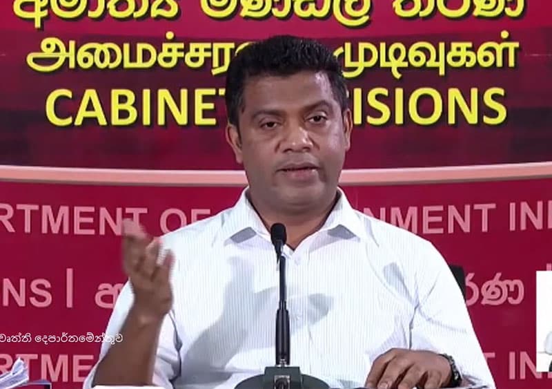 කැබිනට් මාධ්‍ය හමුවට කොන්දේසි පනවයි !