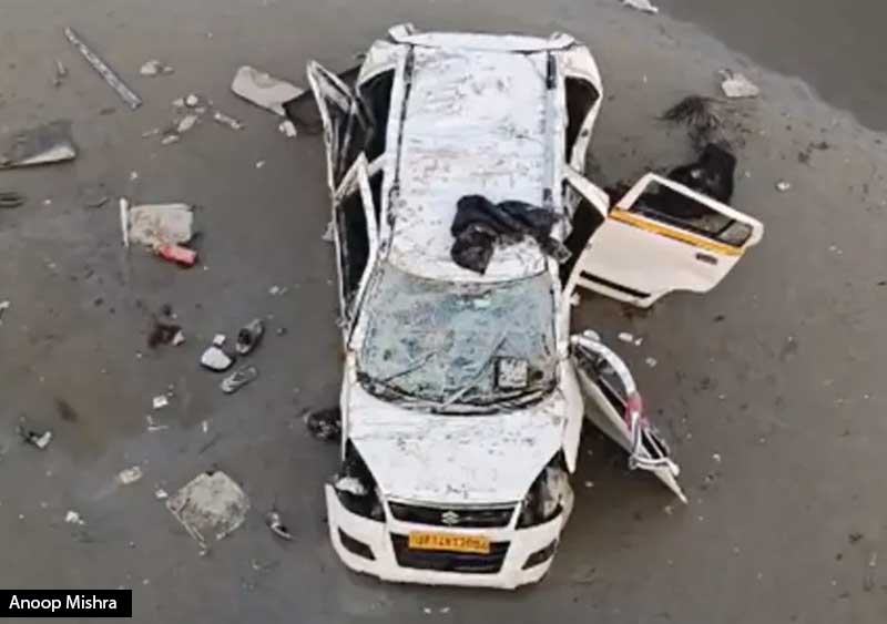 ගූගල් මැප් එක බලාගෙන ගිහිං කැඩිච්ච පාලමකින් ගඟකට වැටිලා තුන්දෙනෙක් මැරිලා