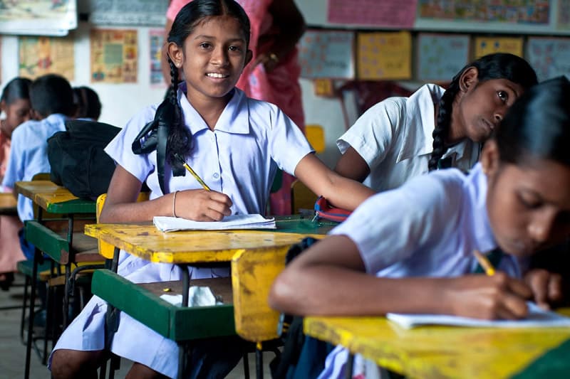 දරුවන්ගේ ආරක්ෂාව පිළිබඳව ප්‍රජා මට්ටමේ වගකීම: ආචාර්ය සුජාතා ගමගේ