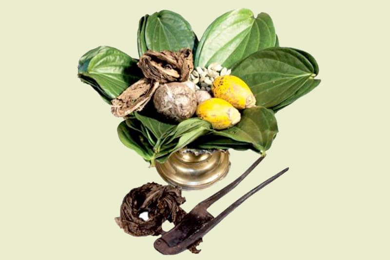 බුලත් තට්ටුව, බුලත් හෙප්පුව, ඉලත්තට්ටුව එකක්ම ද? | තිලක් සේනාසිංහ