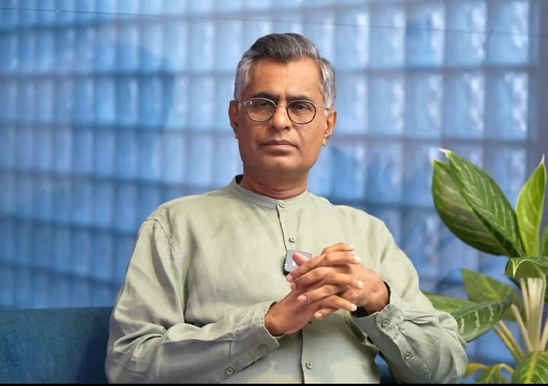 සූර්ය බලශක්ති උත්පාදනය කප්පාදු කිරීම ජාතික අපරාධයකි - චම්පික රණවක