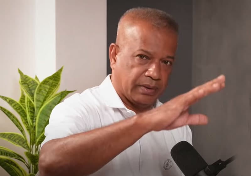 මහේෂ් හපුගොඩ වෙතින් ලාල් කාන්තට සැලියුට් ඒකක්...!