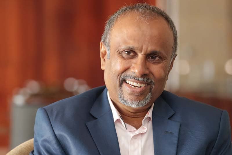 සංචාරක කර්මාන්තය වෙනුවෙන් කළ මෙහෙය සලකා හෝ දේශපාලන පළිගැනීම් නතර කරන්න - උදයාංග වීරතුංග