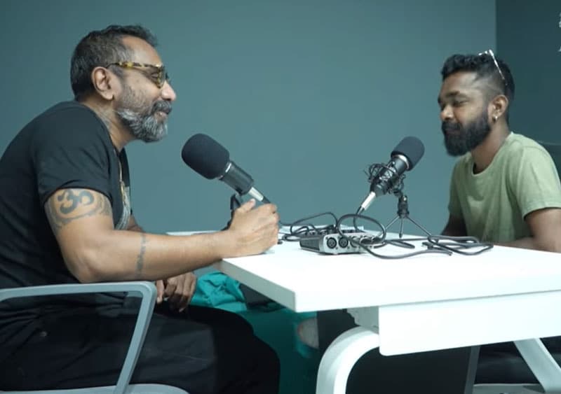 බොස් එක්ක ලව් කිරීම වැරදිද?