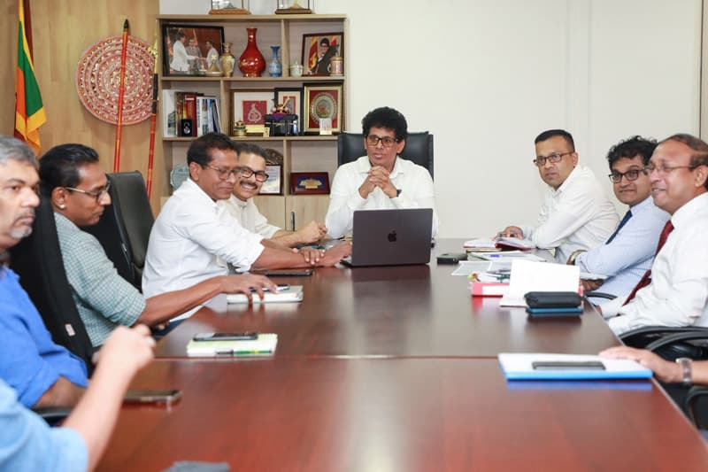 ‘ගීතයේ අයිතිය’ විසඳන්න විශේෂඥ කමිටුවක්