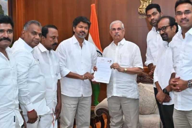 රජයක් පිහිටු වන්න නොහැකිව විජේගේ TVK පක්ෂය තවමත් අර්බුදයක !
