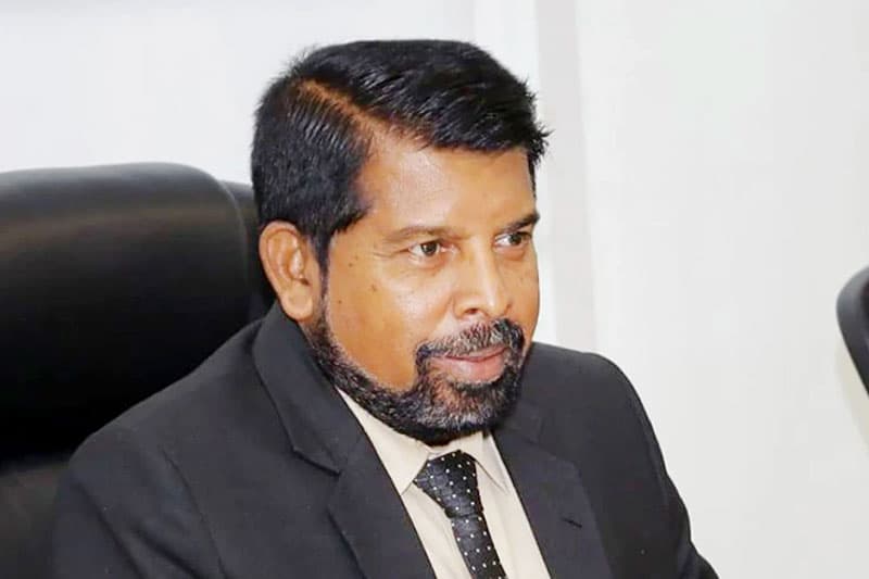 දිගටම වැඩ කරගෙන යන්න - අයවැය පරාද සභාවලට ඇමති කියයි