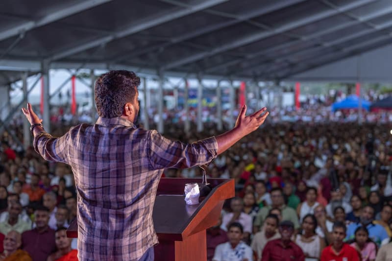 කළු ආර්ථිකය බිඳ දමමින් 22 වැනි සංශෝධනය සම්මත කරන බව ජනපති කියයි