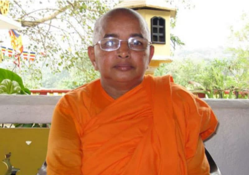 සුනාමිය නිසා ලියැවුණු භික්ෂුණී කතා වස්තුව | Saroj Pathirana