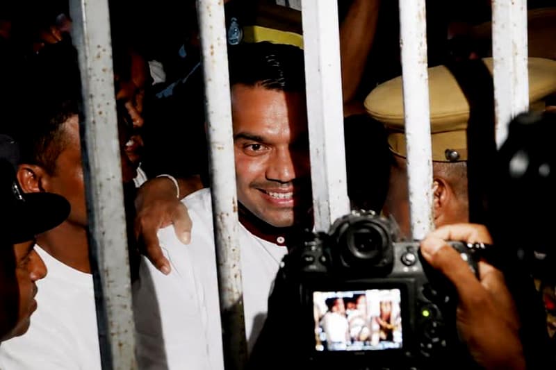 බන්ධනාගාරයේ සිටින නාමල් හෙට මැතිසබයට: ලේකම්ගෙන් කොමසාරිස් වෙත ලිපියක්