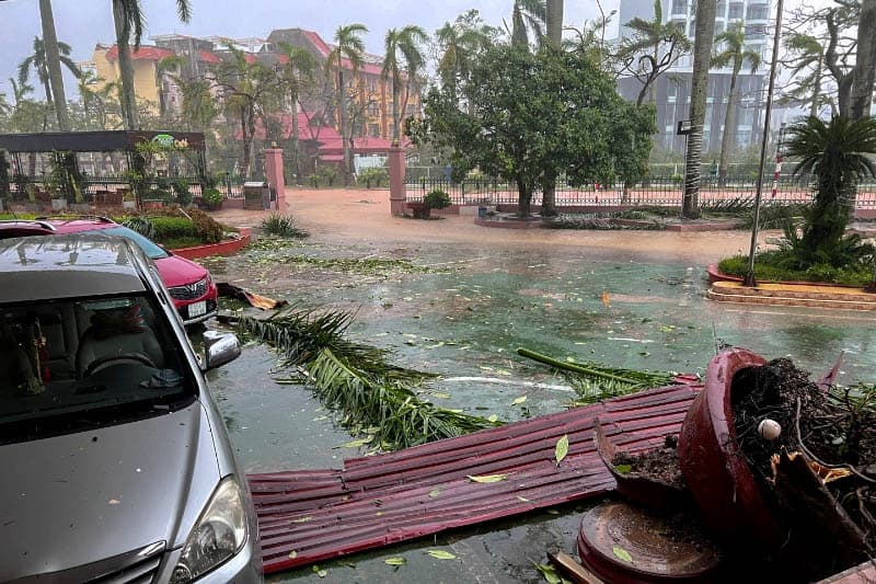 'යගී' උතුරු වියට්නාමය කළඹයි