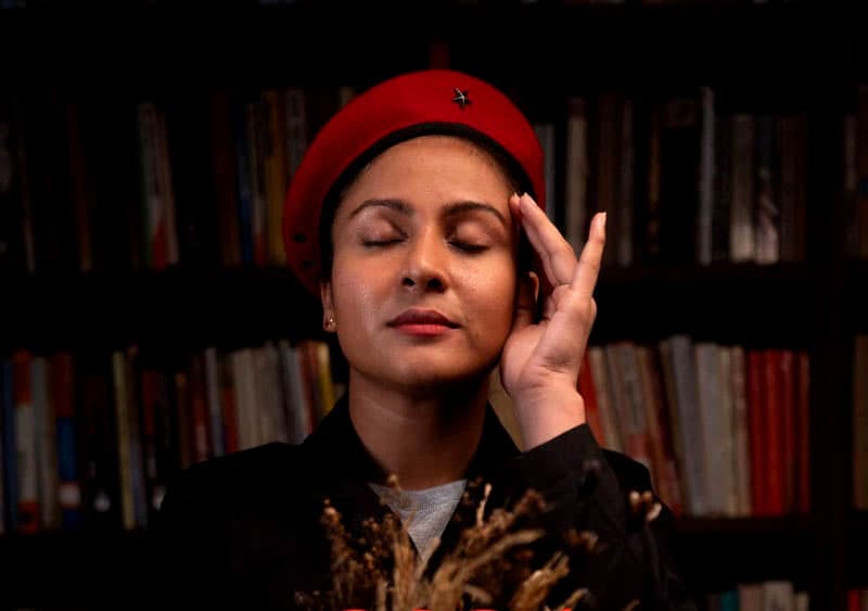 My Red Comrade : ඕස්ට්‍රේලියාවේ ප්‍රදර්ශනයෙන් පසු slvlog.lk හරහා ළඟදීම